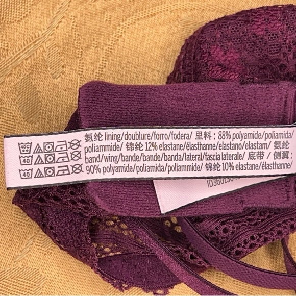 XS VICTORIAS SECRET BURGUNDY LACE BRALETTE WIREFREE PADDED - Picture 11 of 11
